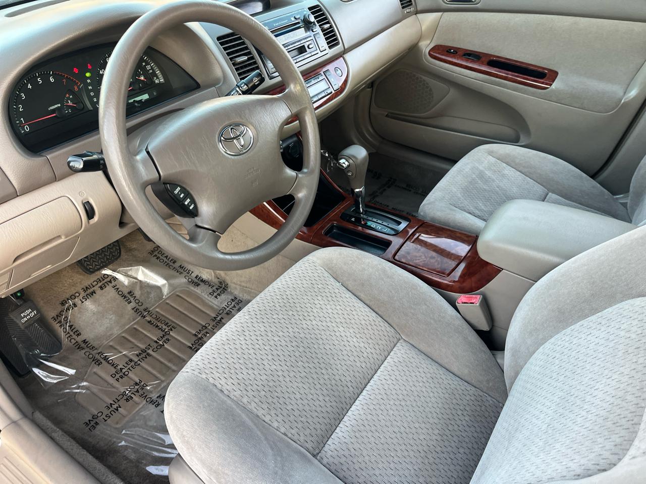 Toyota Camry 4dr Sdn XLE Auto 2002