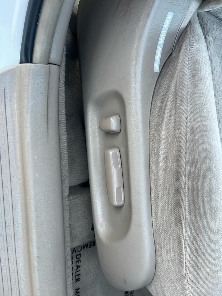 Toyota Camry 4dr Sdn XLE Auto 2002