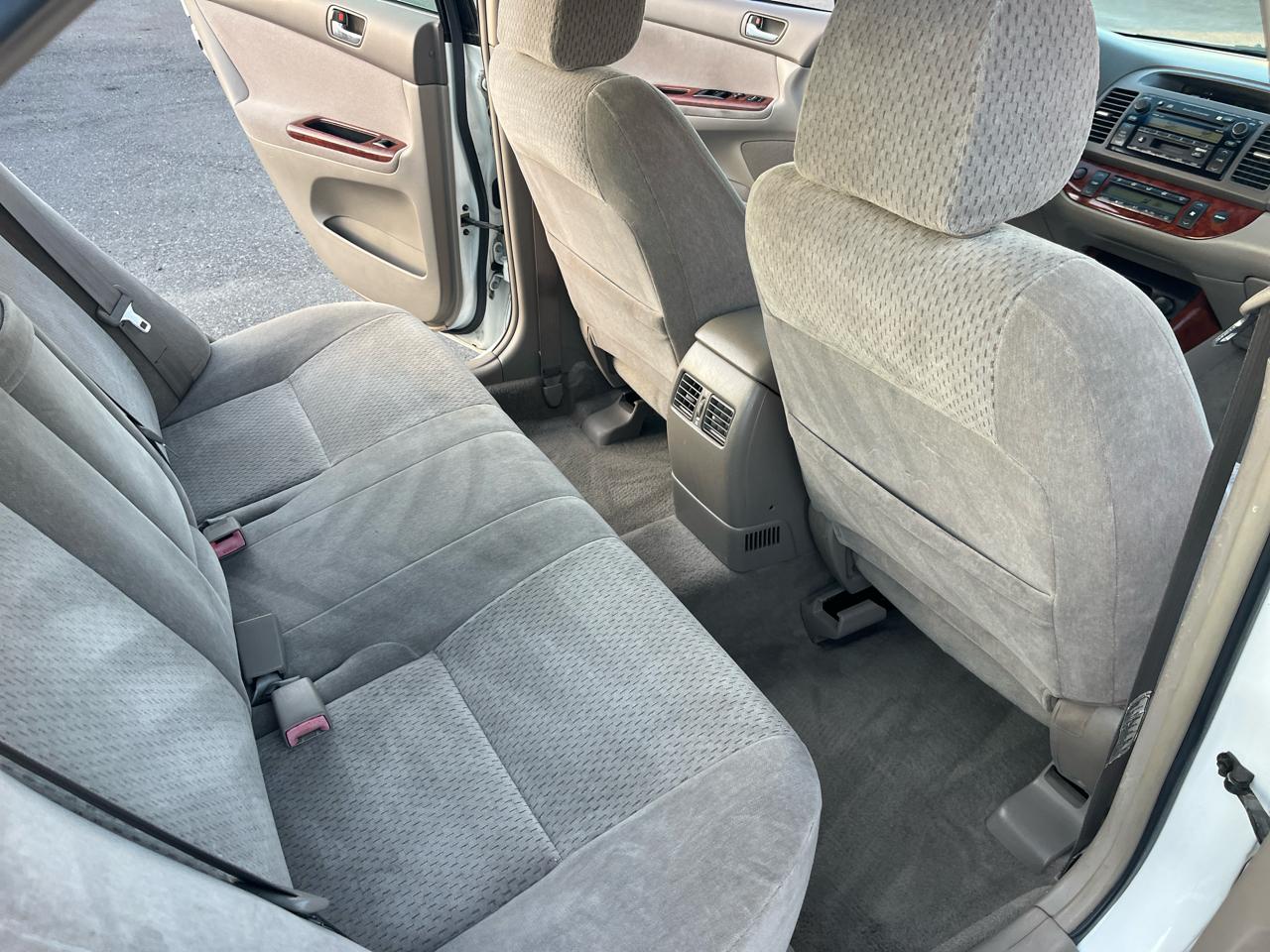 Toyota Camry 4dr Sdn XLE Auto 2002