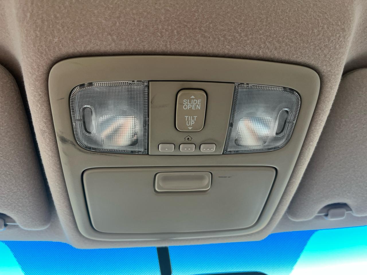 Toyota Camry 4dr Sdn XLE Auto 2002