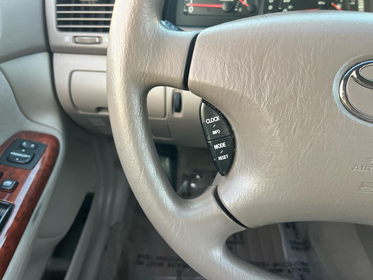 Toyota Camry 4dr Sdn XLE Auto 2002