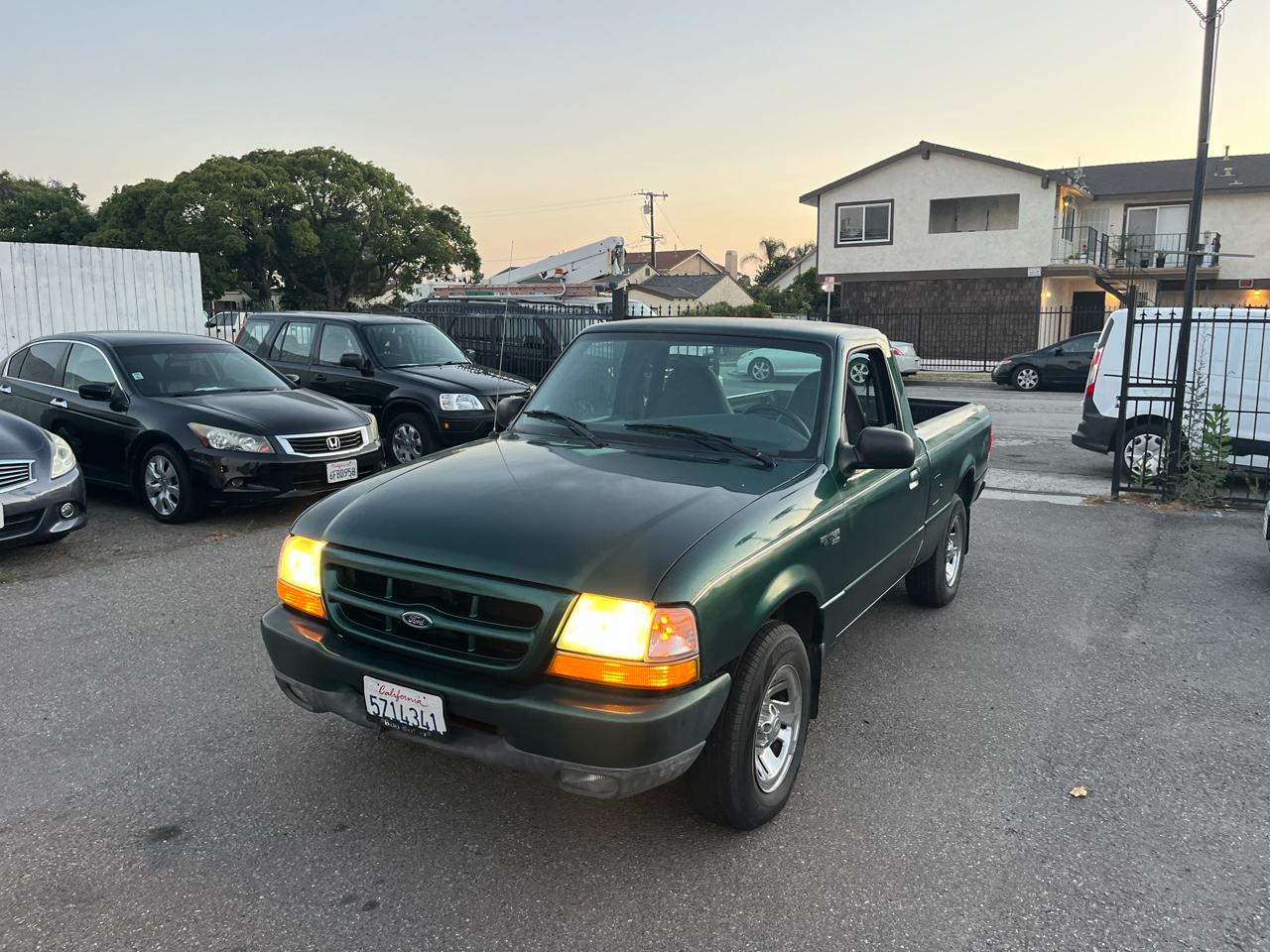 Ford Ranger XL Reg. Cab Short Bed 2WD 1999