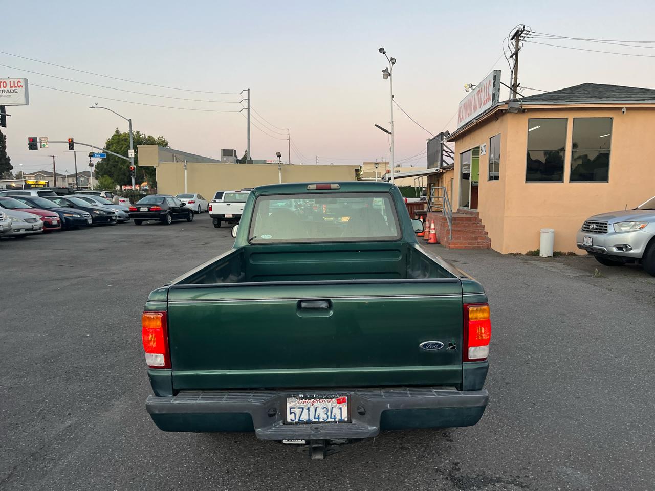 Ford Ranger XL Reg. Cab Short Bed 2WD 1999