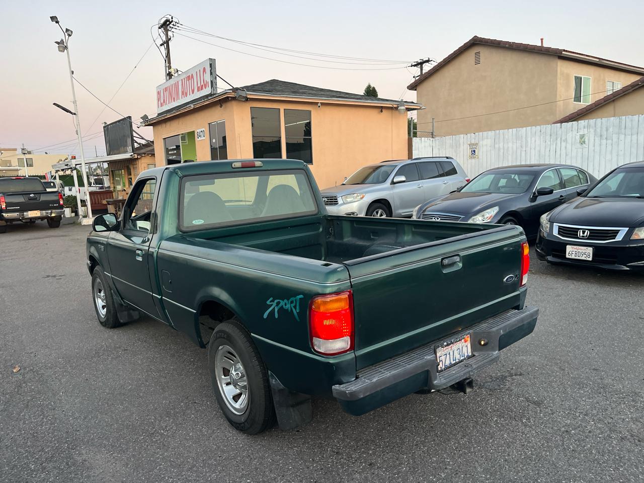 Ford Ranger XL Reg. Cab Short Bed 2WD 1999