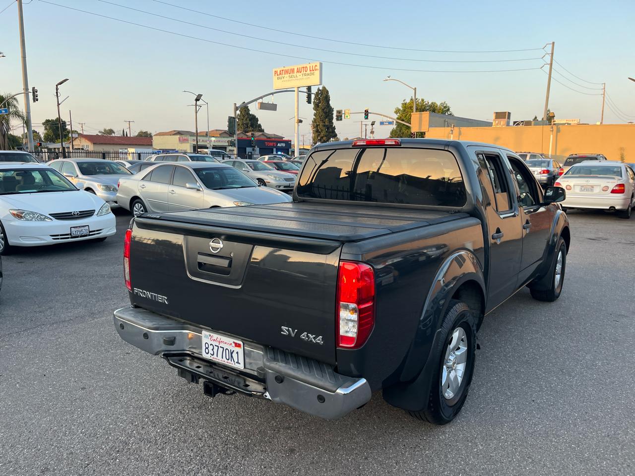 Nissan Frontier SL Crew Cab 4WD 2013