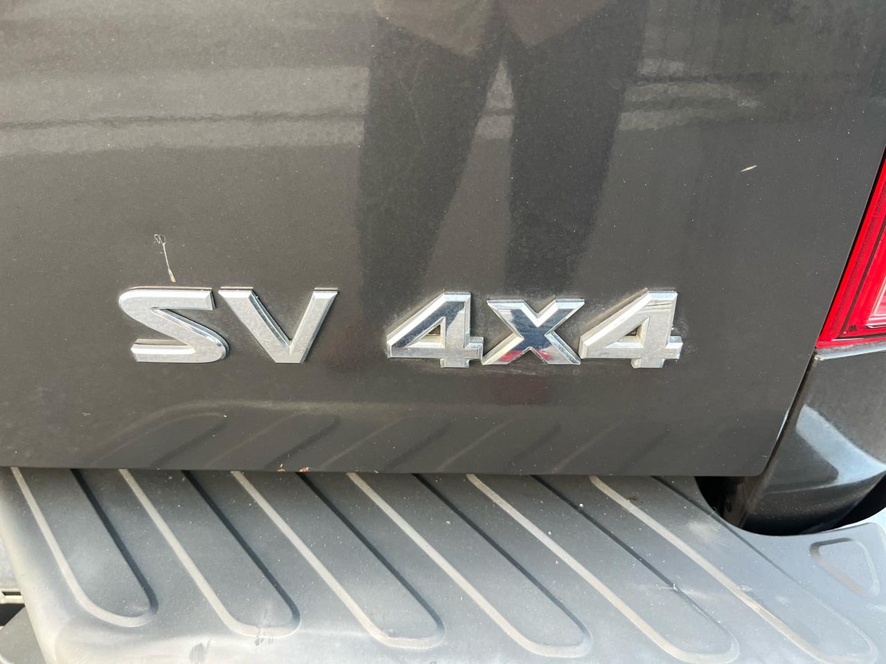 Nissan Frontier SL Crew Cab 4WD 2013