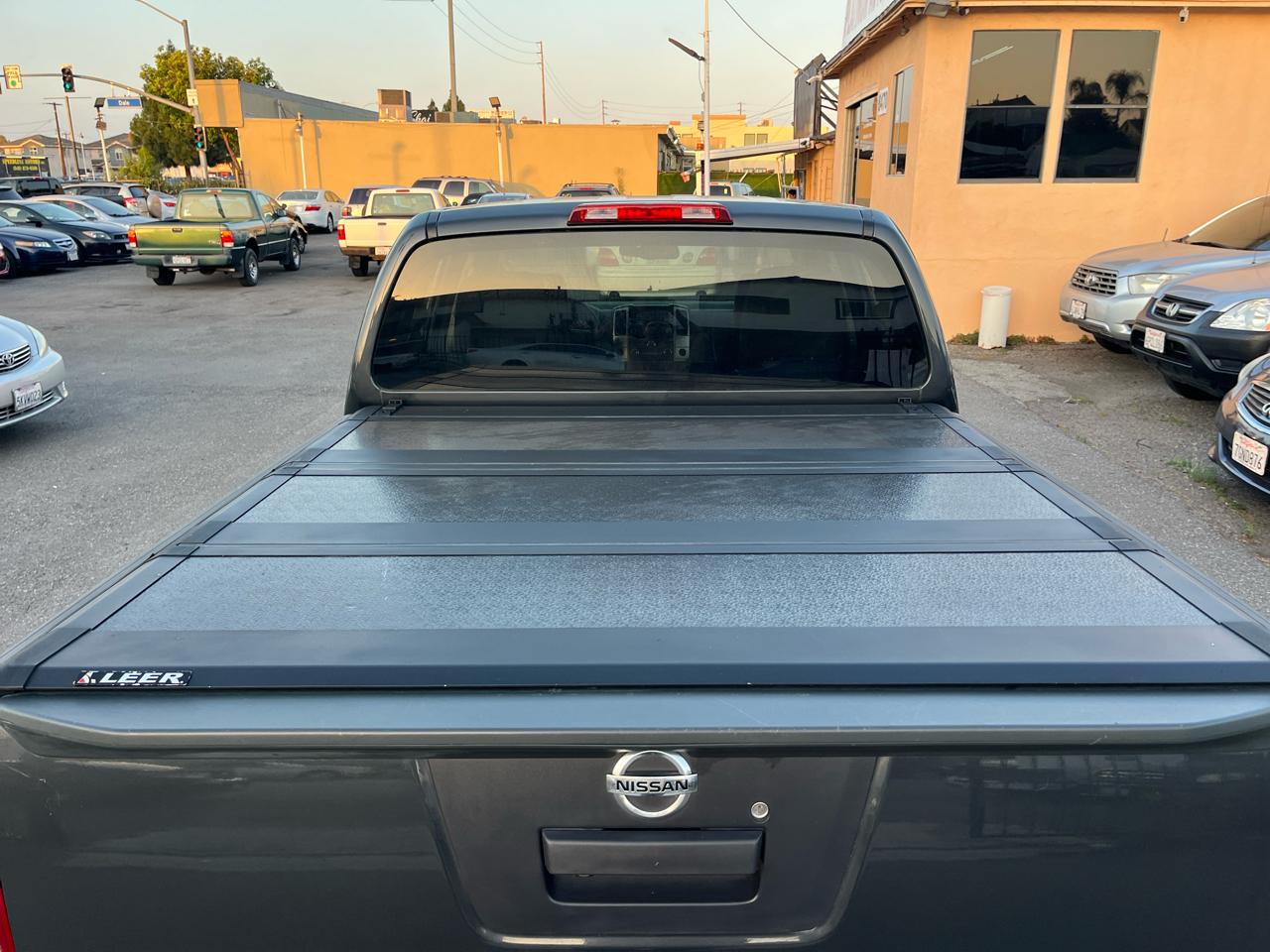 Nissan Frontier SL Crew Cab 4WD 2013