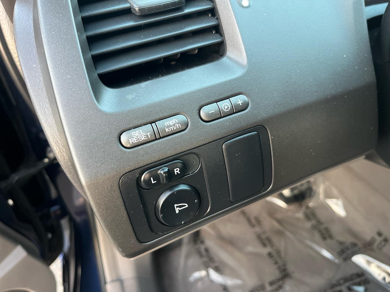 Honda Civic LX coupe 2008