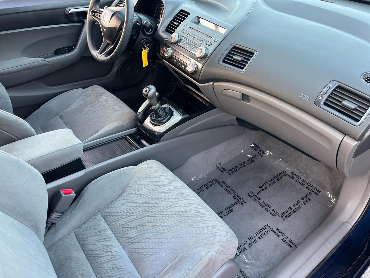 Honda Civic LX coupe 2008