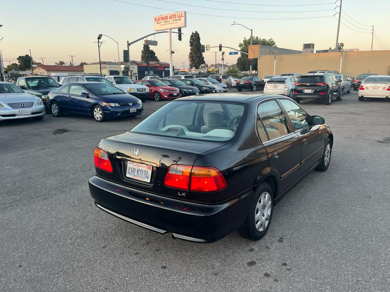 Honda Civic LX sedan 1999