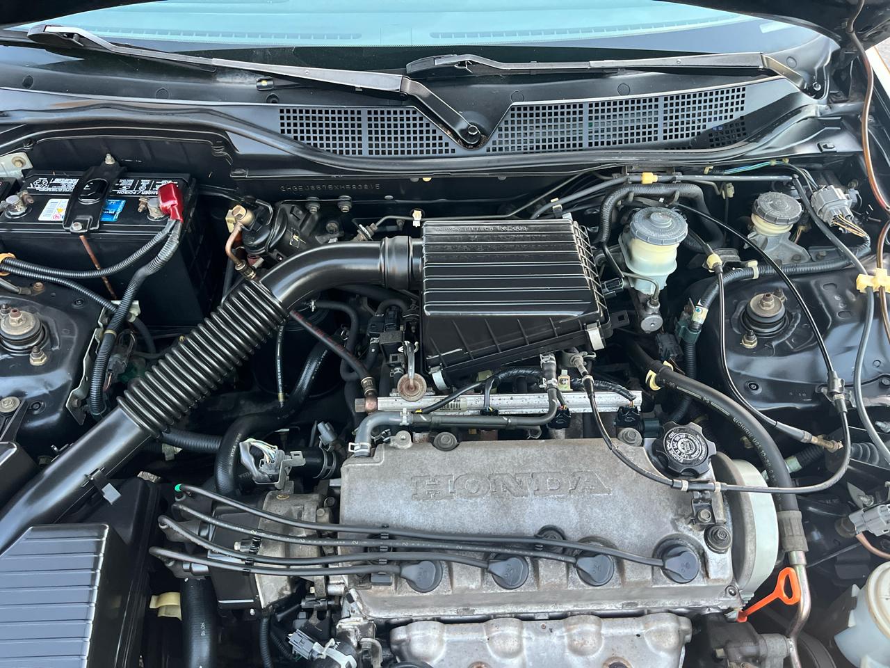 Honda Civic LX sedan 1999