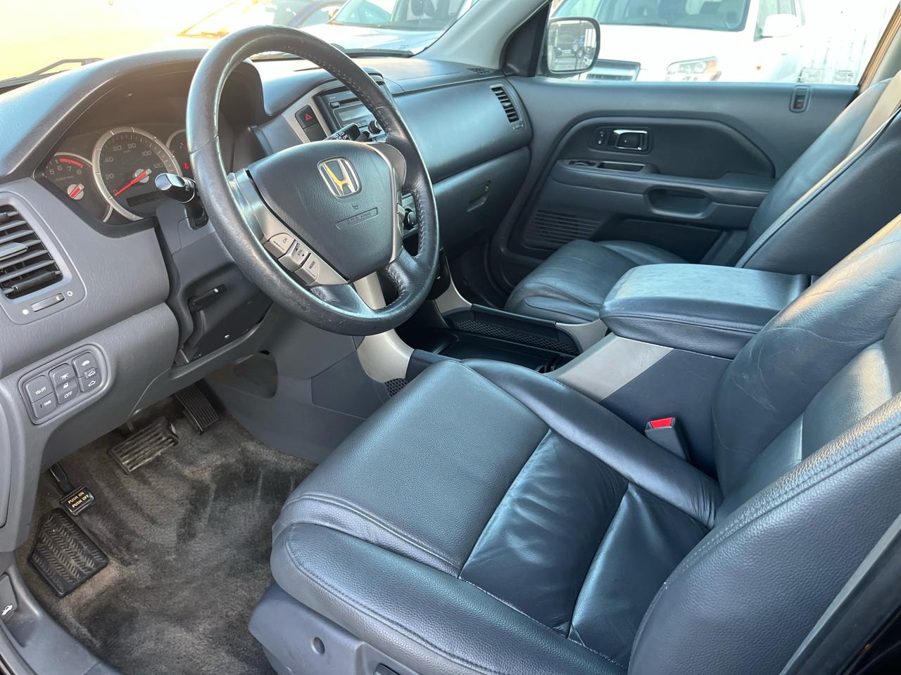 Honda Pilot EX w/ Leather 2006