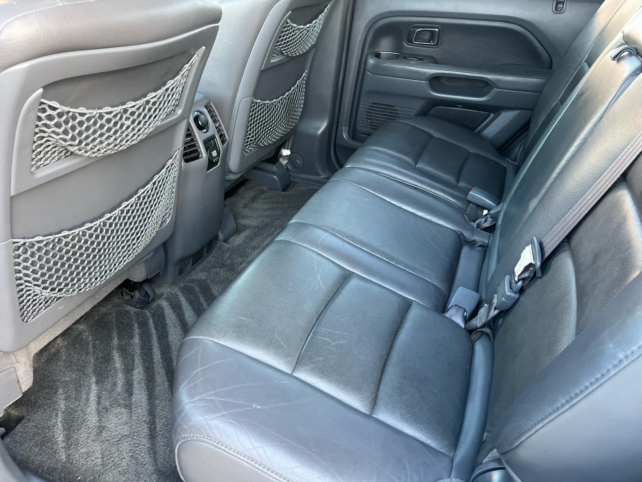 Honda Pilot EX w/ Leather 2006
