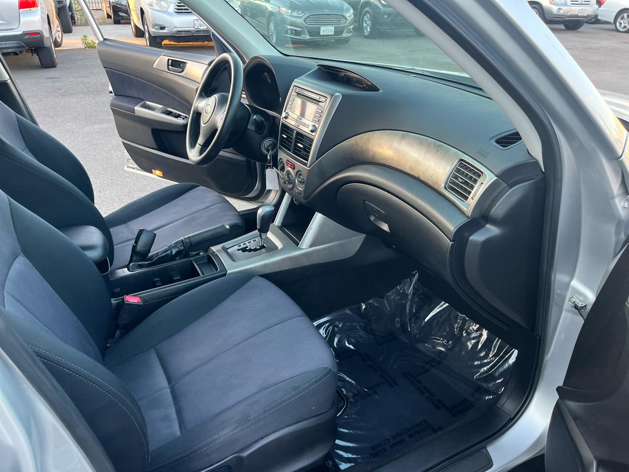 Subaru Forester 2.5XS 2010