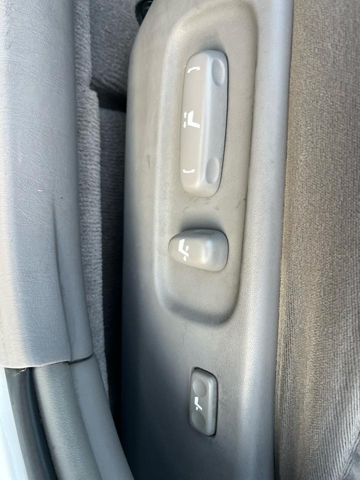 Toyota Camry LE 2005