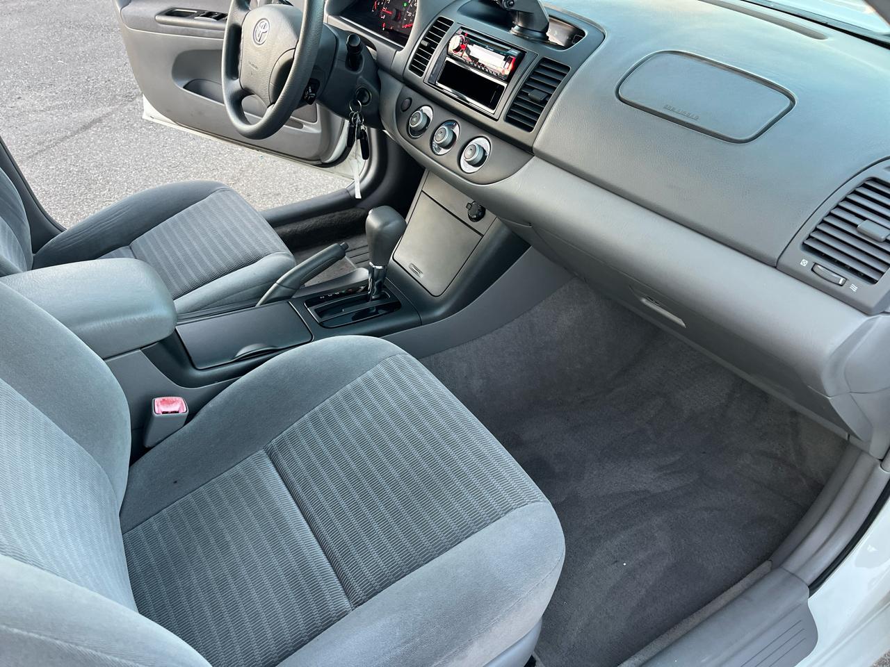 Toyota Camry LE 2005