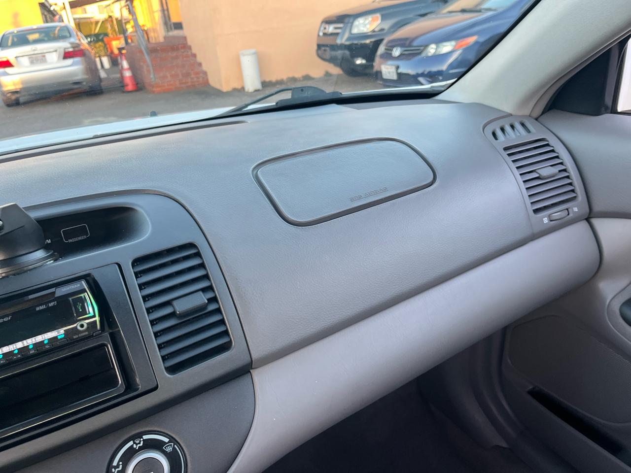 Toyota Camry LE 2005
