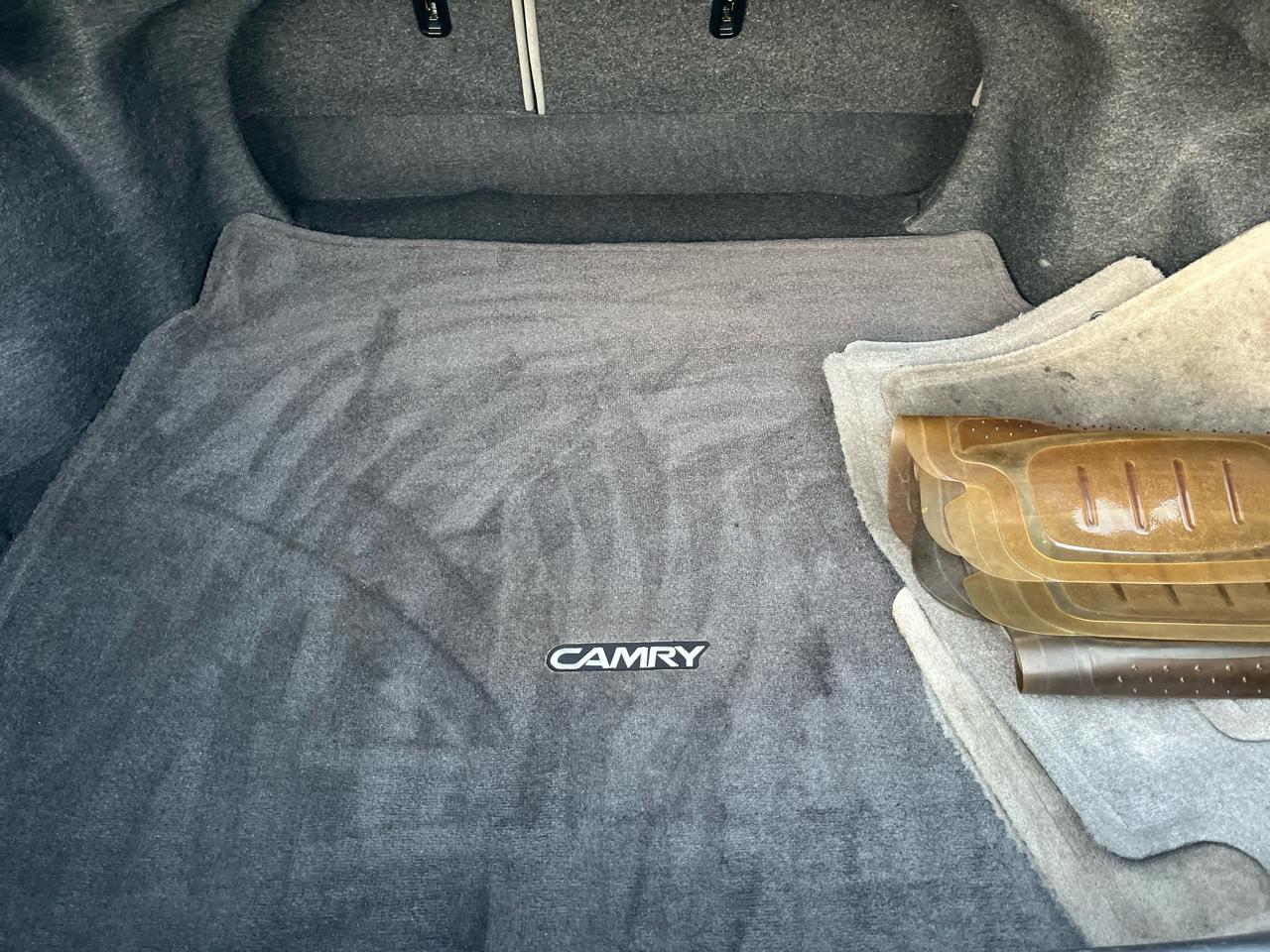 Toyota Camry LE 2005