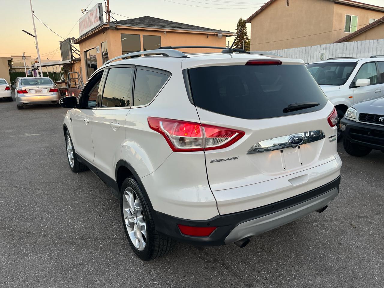 Ford Escape Titanium FWD 2014