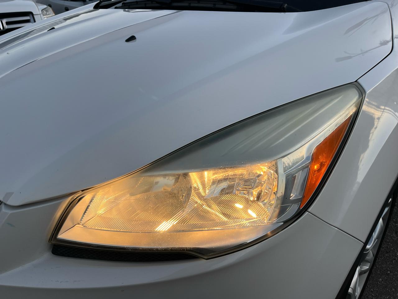 Ford Escape Titanium FWD 2014