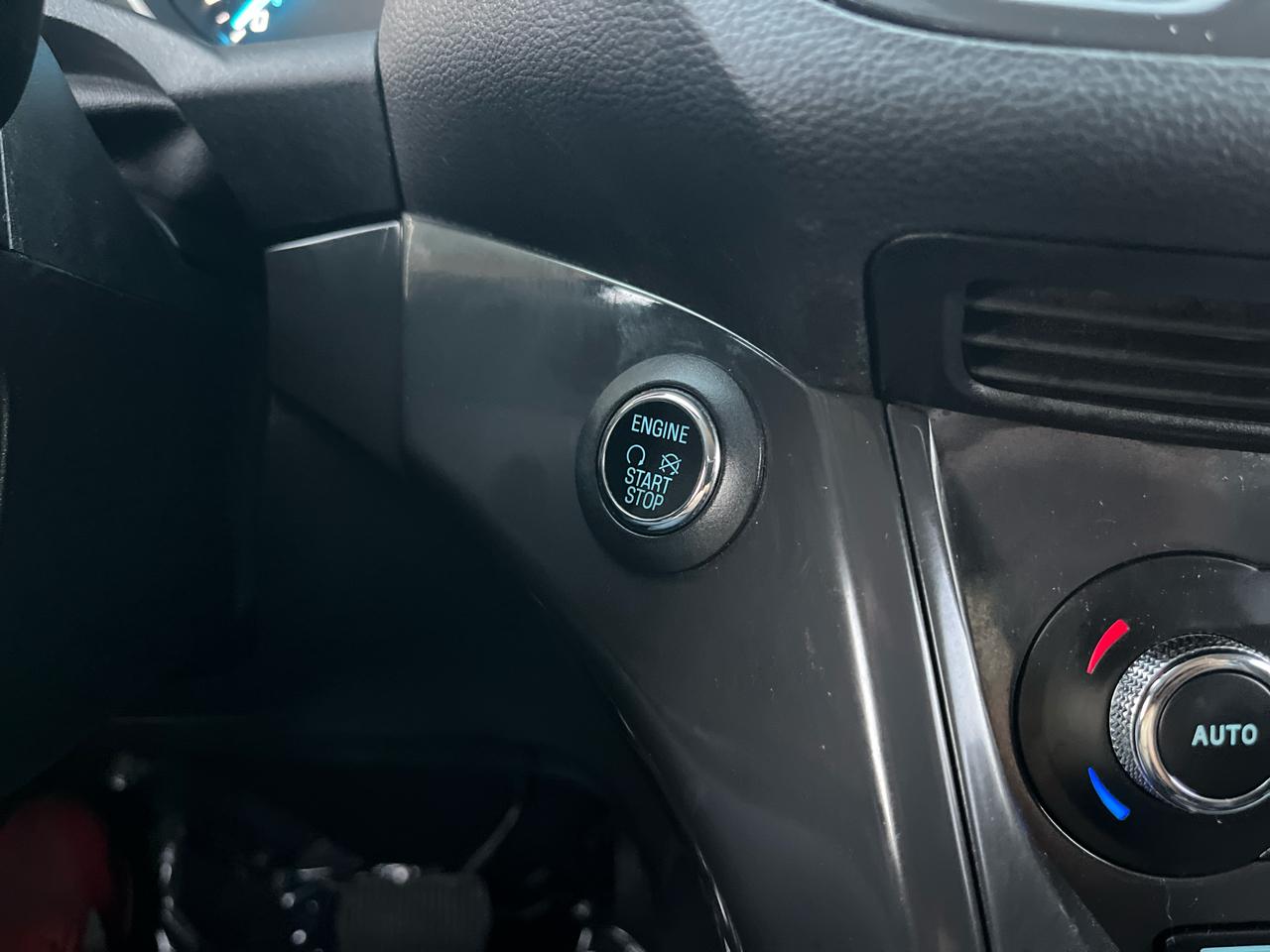 Ford Escape Titanium FWD 2014