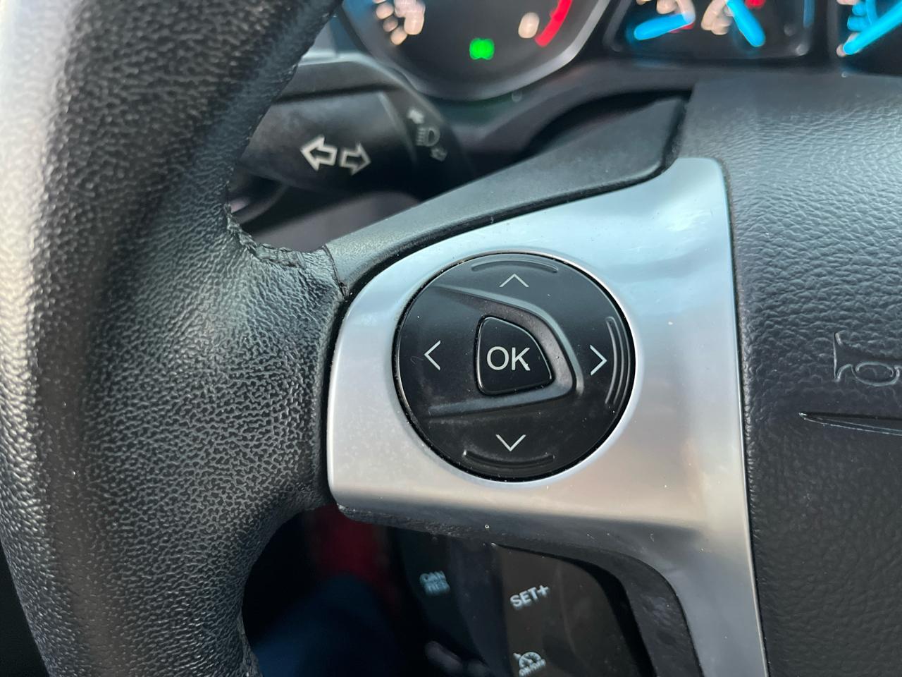 Ford Escape Titanium FWD 2014