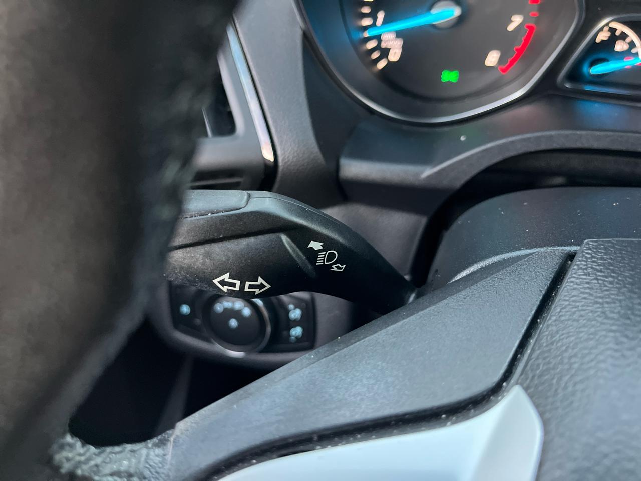 Ford Escape Titanium FWD 2014