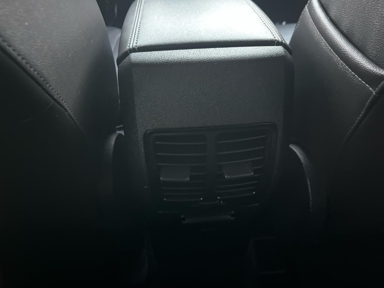 Ford Escape Titanium FWD 2014