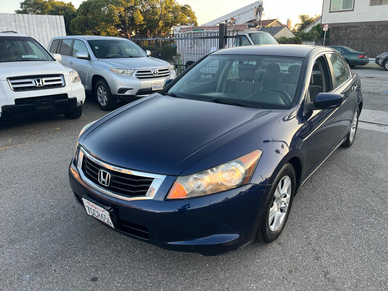 Honda Accord LX-P Sedan AT 2010