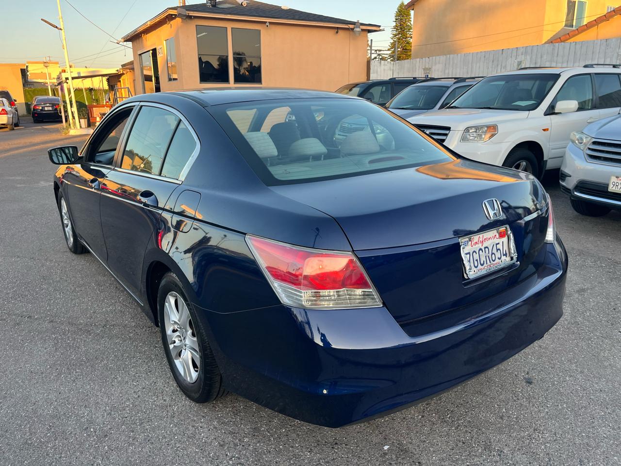 Honda Accord LX-P Sedan AT 2010