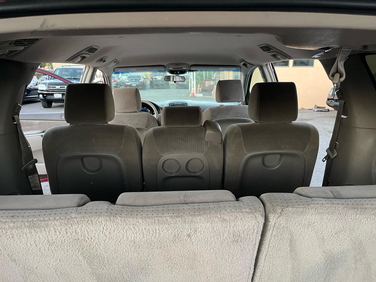 Toyota Sienna LE 7-Passenger 2006