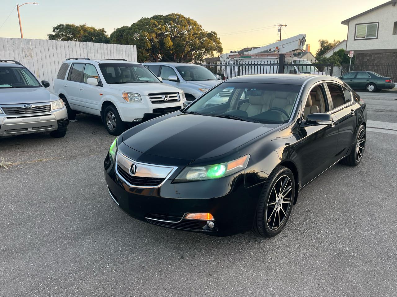 Acura TL 6-Speed AT with Tech Package and 18-In. WP 2012