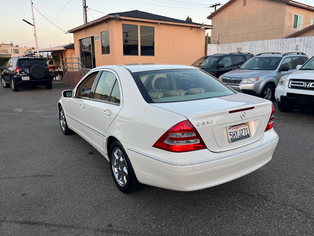 Mercedes-Benz C-Class C240 Sedan 2004