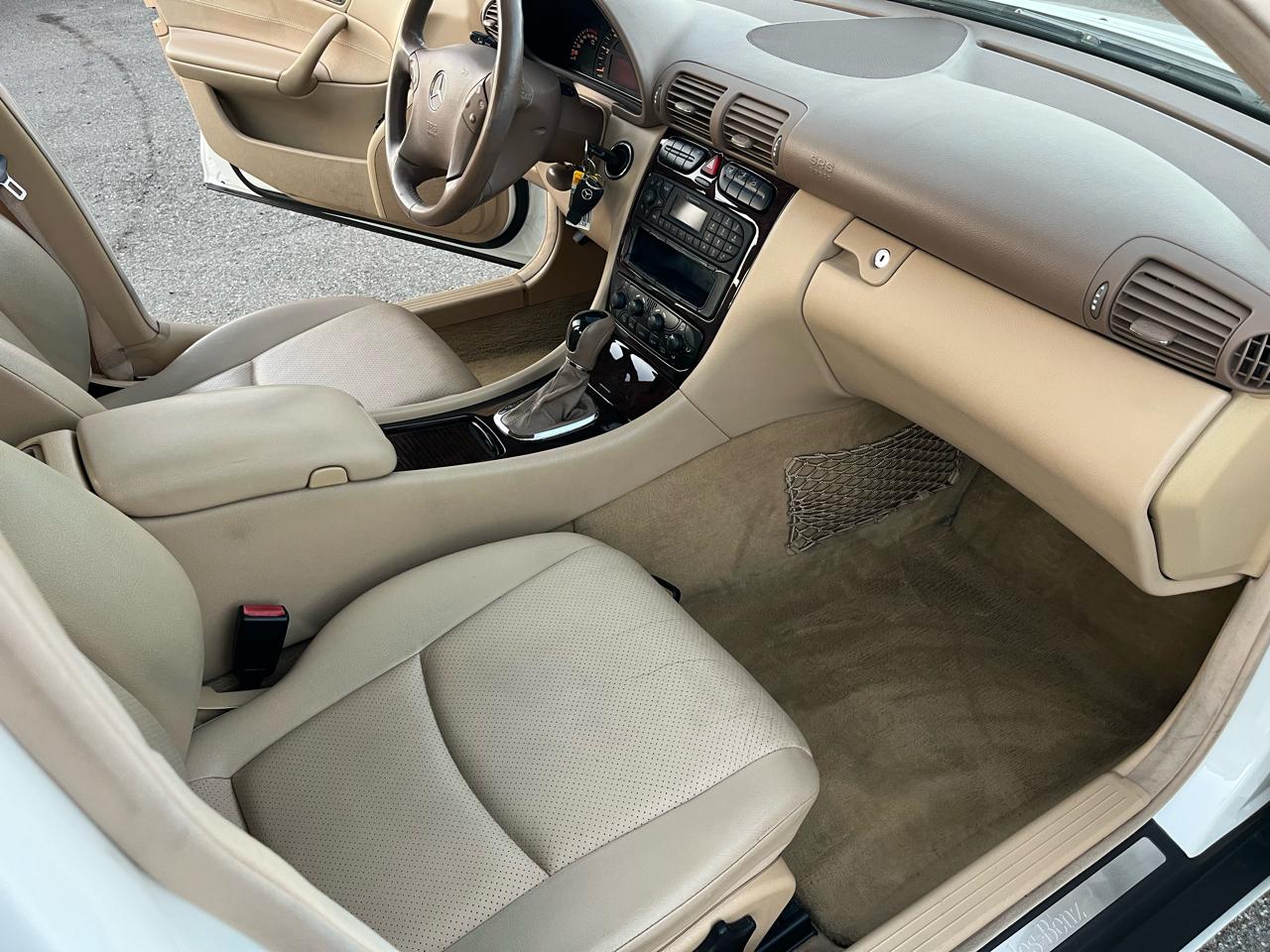 Mercedes-Benz C-Class C240 Sedan 2004