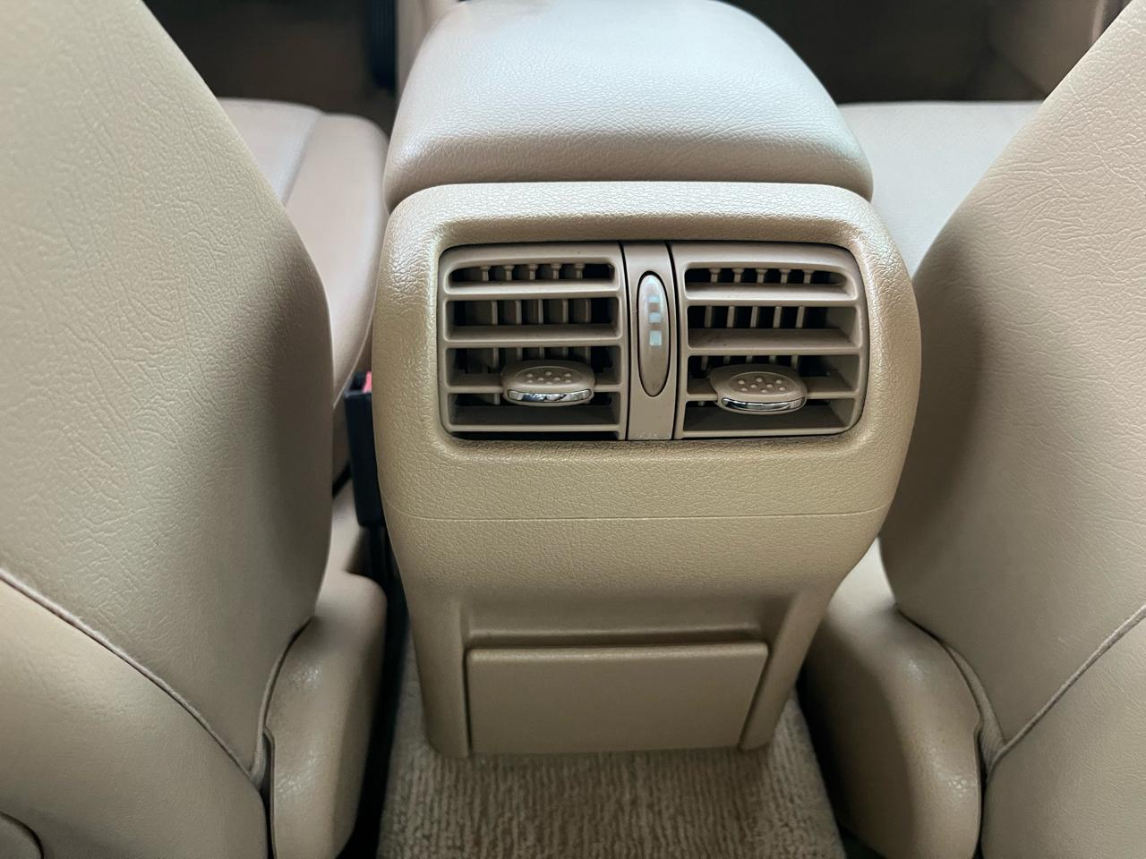 Mercedes-Benz C-Class C240 Sedan 2004