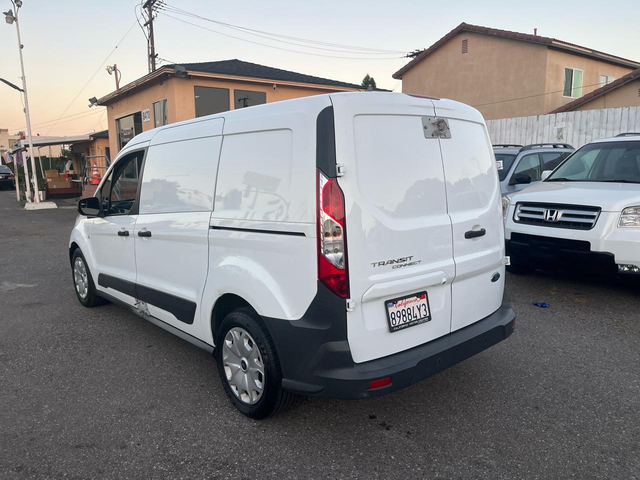 Ford Transit Connect Cargo Van XL LWB w/Rear 180 Degree Door 2018