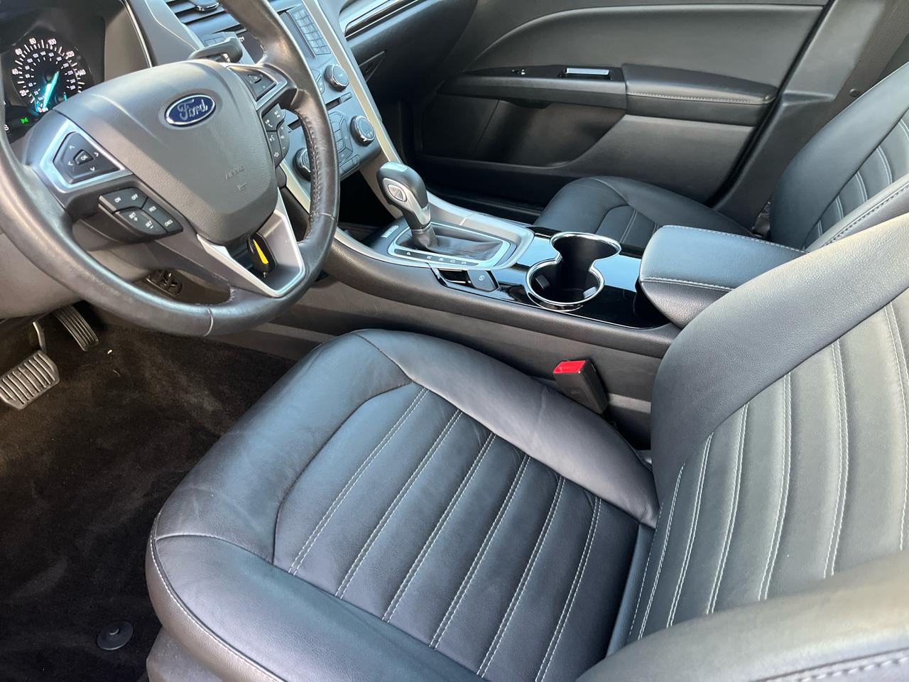 Ford Fusion SE 2014