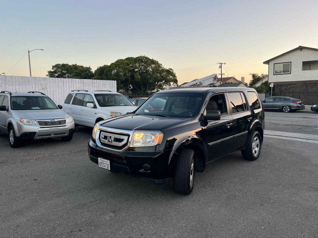 Honda Pilot LX 2WD 5-Spd AT 2011
