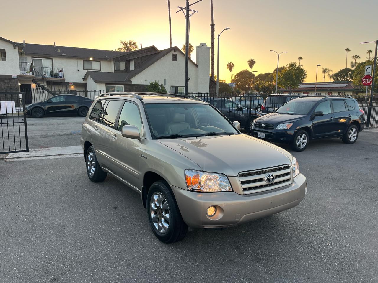 Toyota Highlander 4dr V6 Limited (Natl) 2004