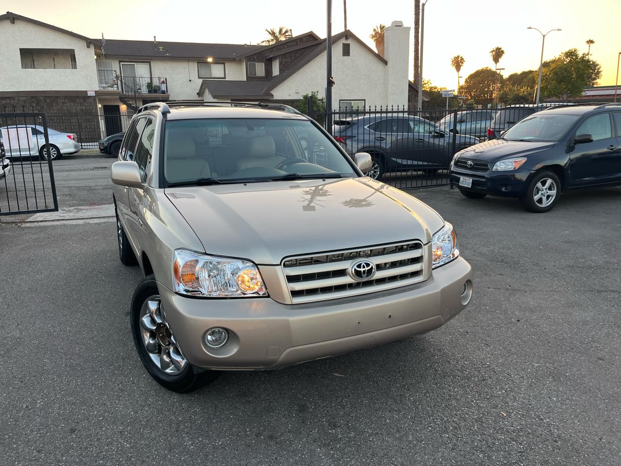 Toyota Highlander 4dr V6 Limited (Natl) 2004