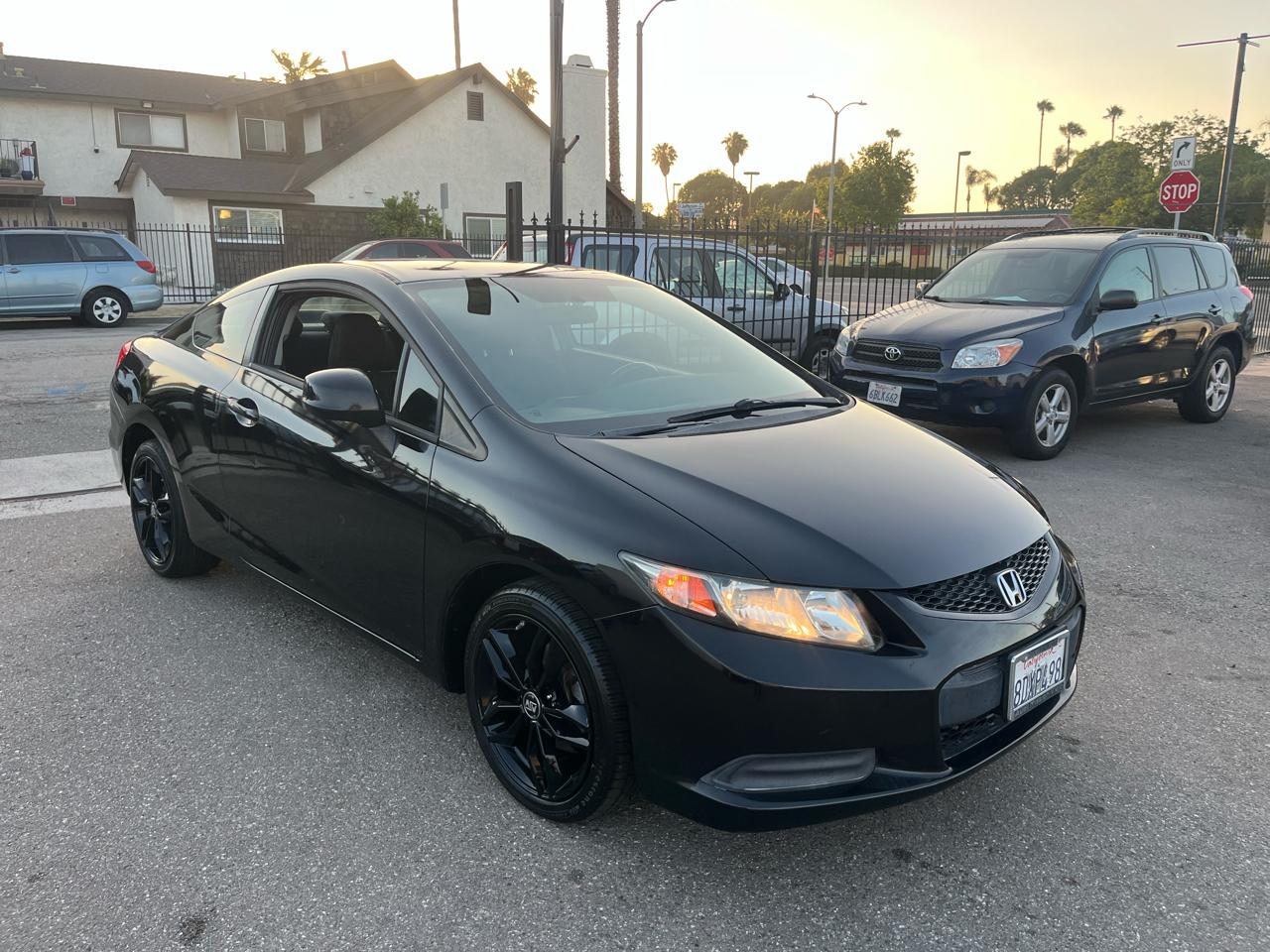 Honda Civic 2dr Cpe LX Auto w/Side Airbags 2013