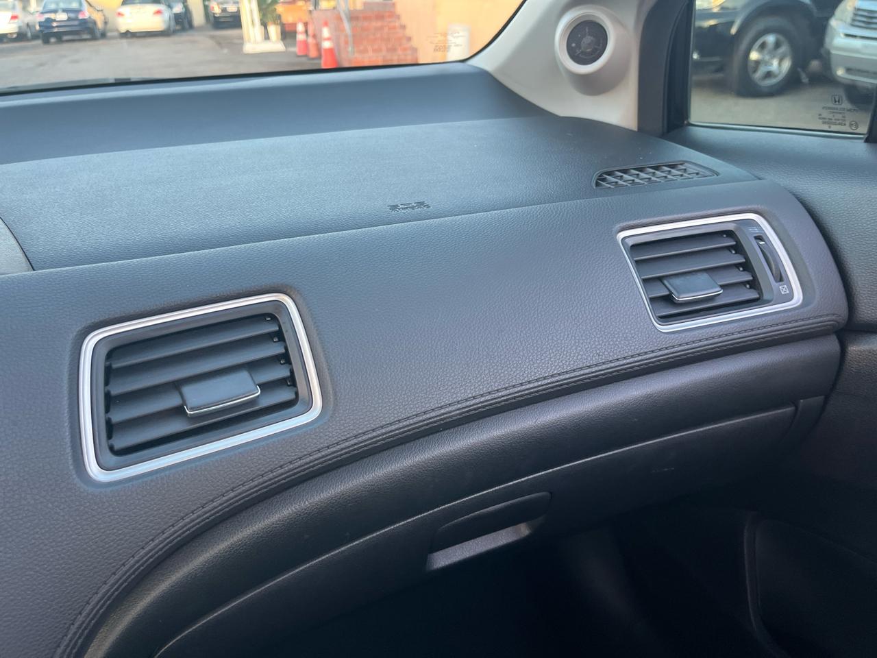 Honda Civic 2dr Cpe LX Auto w/Side Airbags 2013