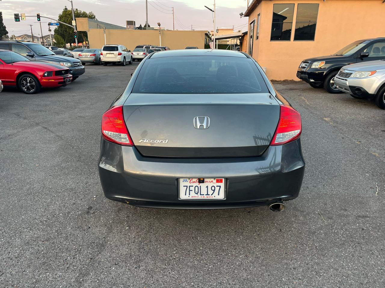 Honda Accord LX-S Coupe AT 2012