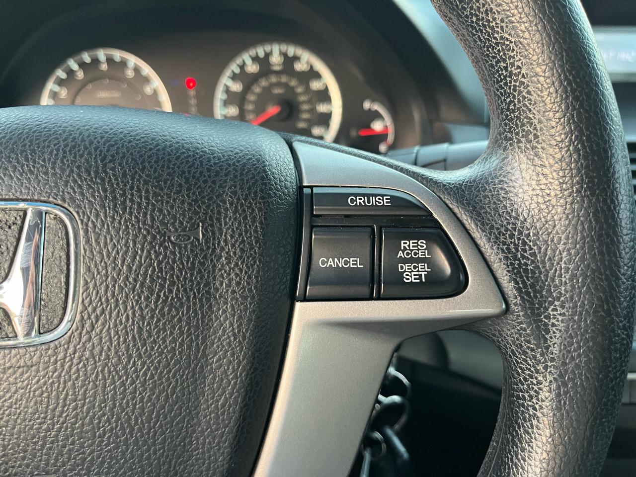 Honda Accord LX-S Coupe AT 2012