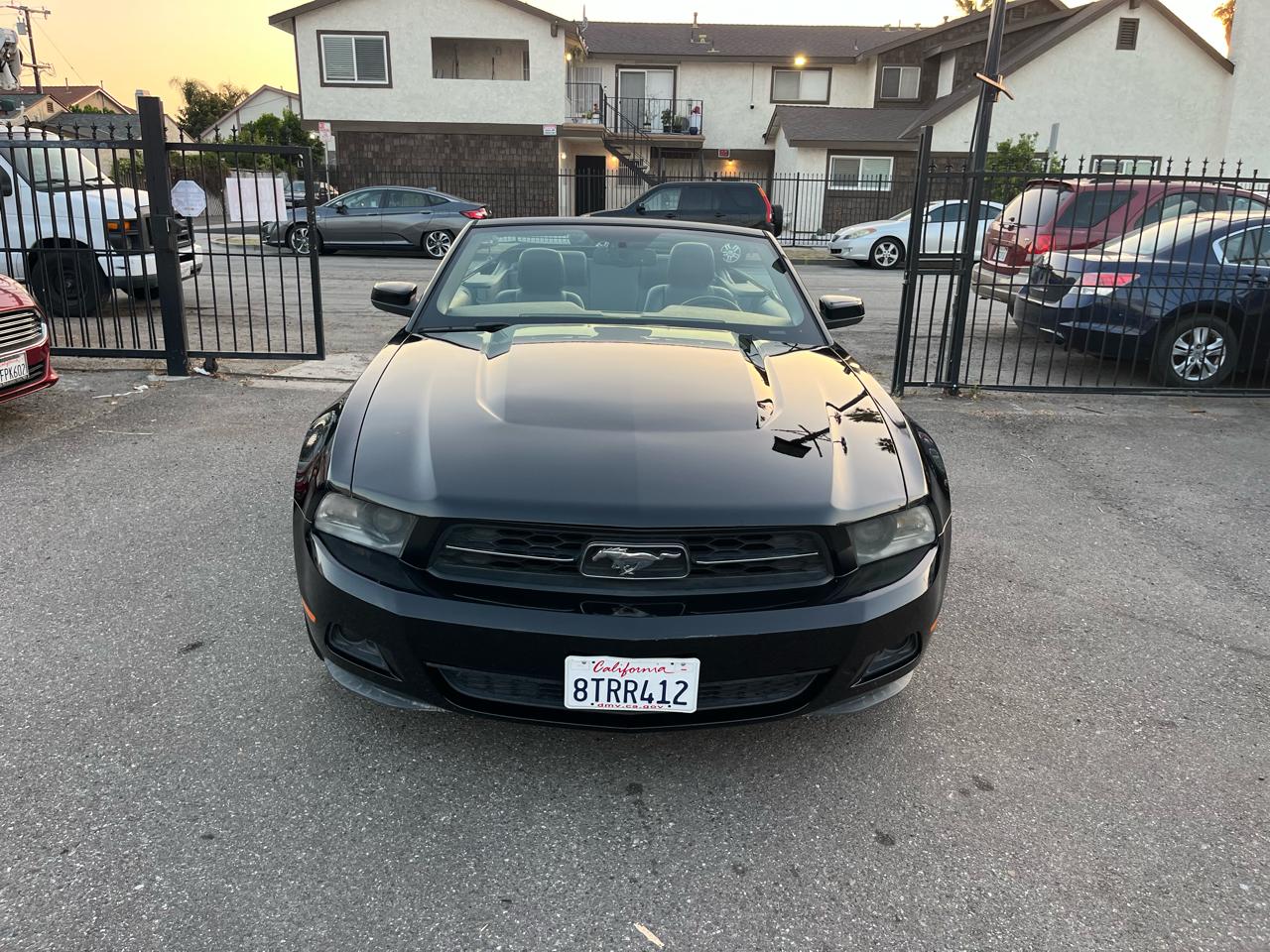 Ford Mustang V6 Convertible 2010