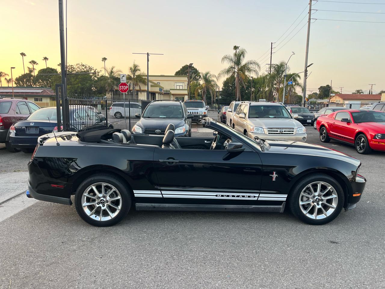 Ford Mustang V6 Convertible 2010
