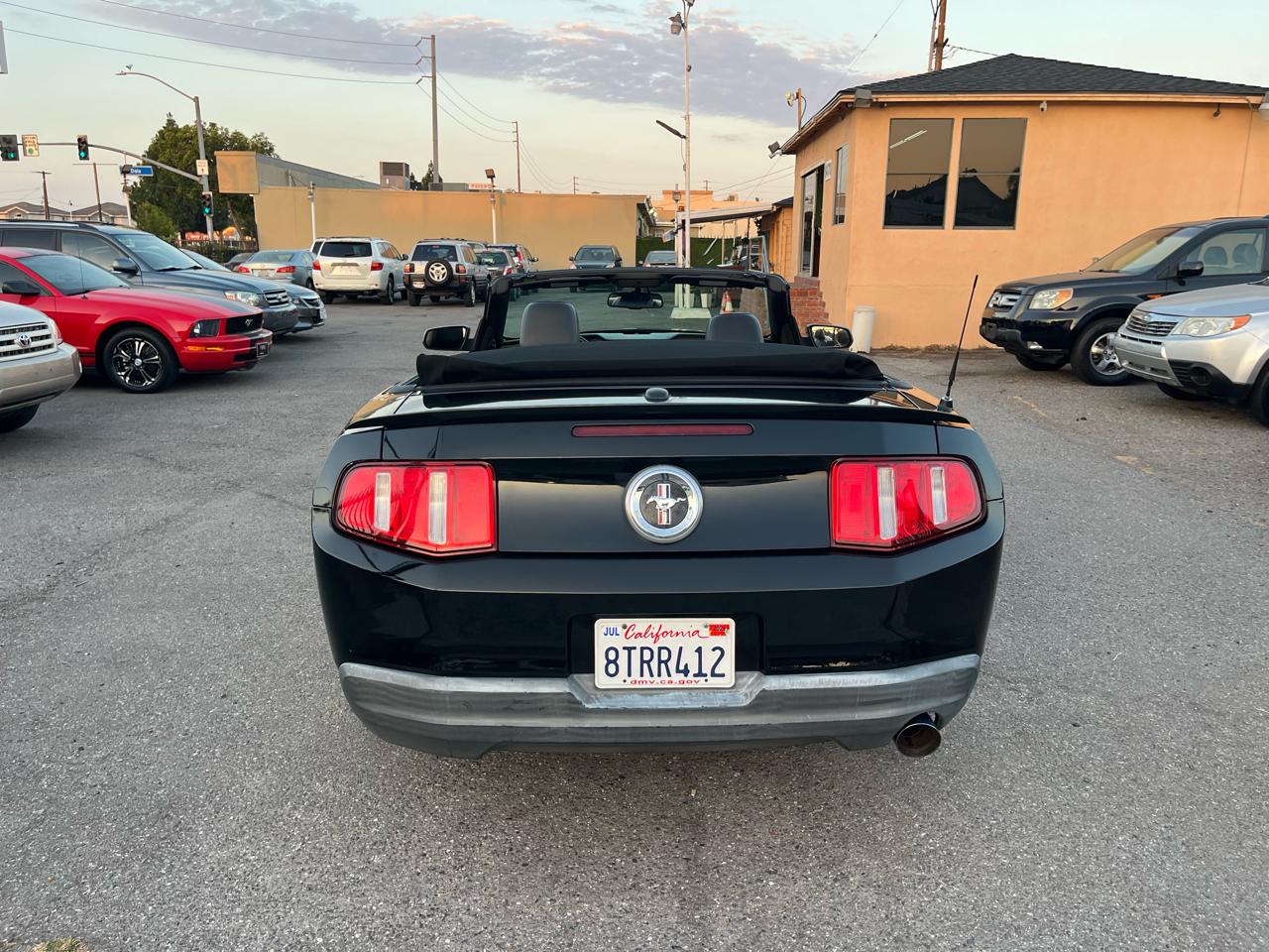 Ford Mustang V6 Convertible 2010