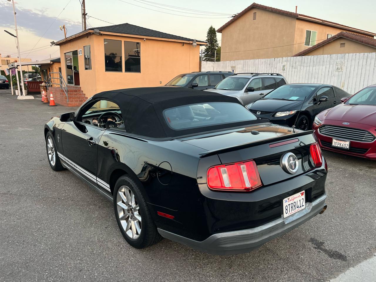 Ford Mustang V6 Convertible 2010