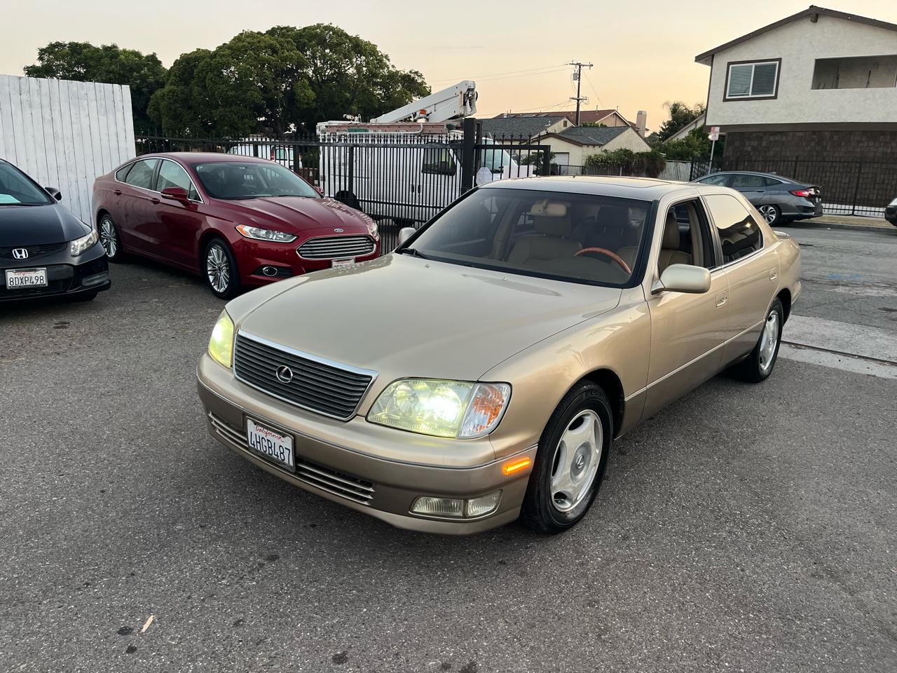 1999 Lexus LS 400 Base
