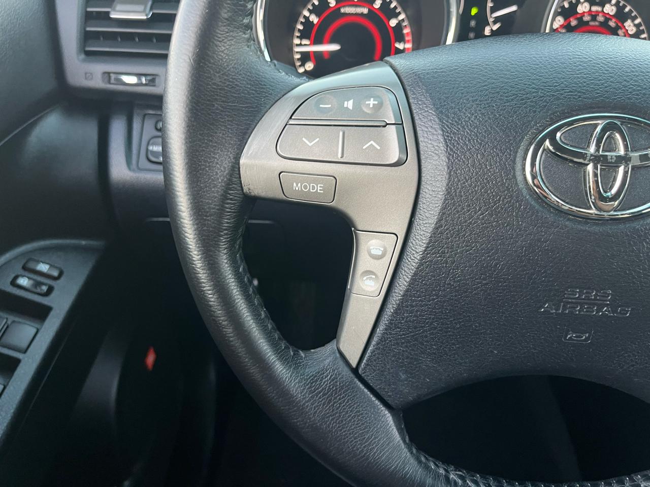 Toyota Highlander Sport 2WD 2008